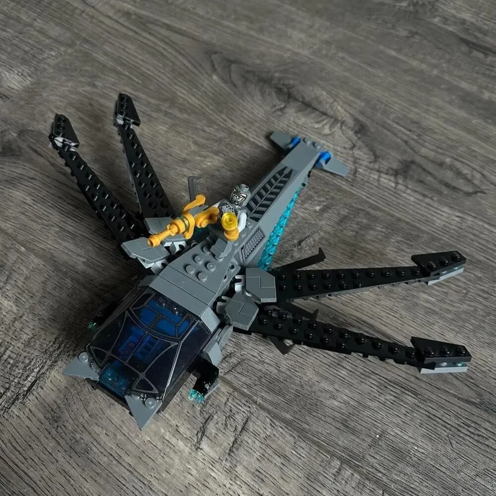 Retired Marvel LEGO Black Panther Dragon Flyer 76186 - Incomplete